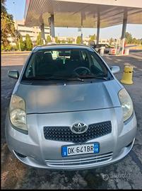 Toyota yaris 2007