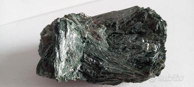 Actinolite cristallizzata 