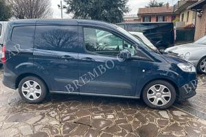 FORD TRANSIT COURIER