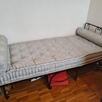 Letto in ferro pieghevole primi novecento
