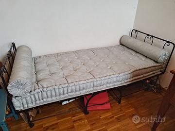 Letto in ferro pieghevole primi novecento