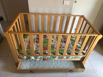 Lettino +paracolpi+2 coperte