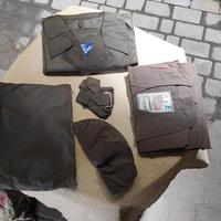 impermeabili militari in custodia 