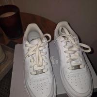 Nike Air Force 1 bianche 40 nuove originali