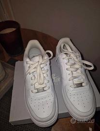 Nike Air Force 1 bianche 40 nuove originali