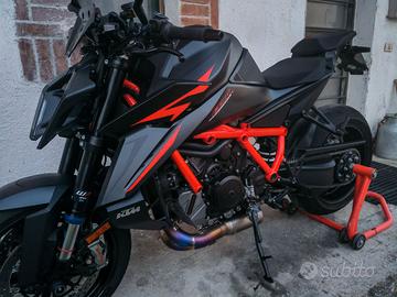 Ktm 1390 super duke R evo