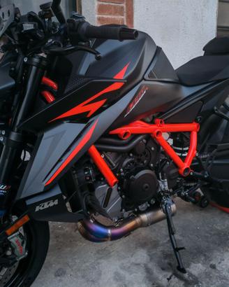 Ktm 1390 super duke R evo
