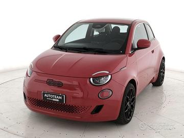 FIAT 500e 23,65 kWh (Red)