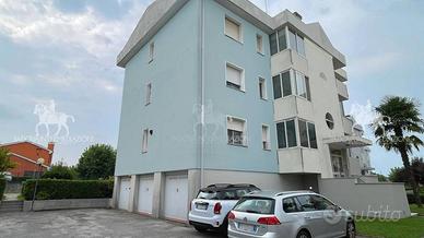 Appartamento di 103 m² con 5 locali e box auto dop