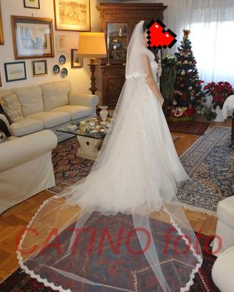 Abito sposa Alessandra Rinaudo accessori inclusi