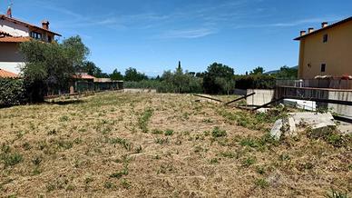 Terreno di 1016 m² a Castelfranco Piandisco