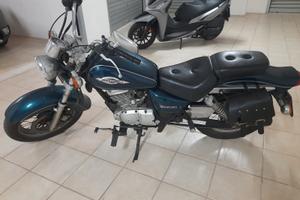 Suzuki Marauder 125