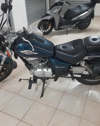 Suzuki Marauder 125