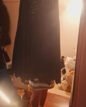 gonna in pizzo lunga con fondo smerlato 