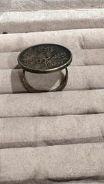 Anello con moneta vera
