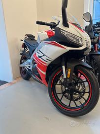 Aprilia RS 125 in HFP MOTORS MONOPOLI