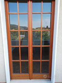 Infissi in legno massello douglas usati