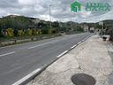 locale-uso-commerciale