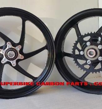 Honda cbr 1000 cerchi pvm in magnesio o alluminio