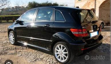 B 180 CDI W245 INTERA PER RICAMBI