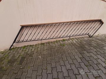 Ringhiera in ferro battuto