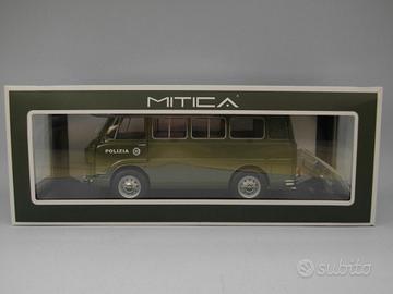 Alfa Romeo F-12 Minibus (1970) "Polizia"