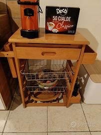Carrellino da cucina in legno