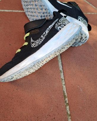 Scarpe da tennis nike bambino 28
