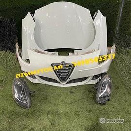 Alfa Romeo Giulietta 2010 Ricambi parte anteriore