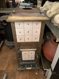 Stufa a pellet e legna