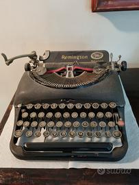 Macchina da scrivere Remington