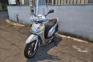 Honda SH 300