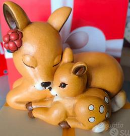 Thun mamma cervo con il suo cerbiatto più omaggio