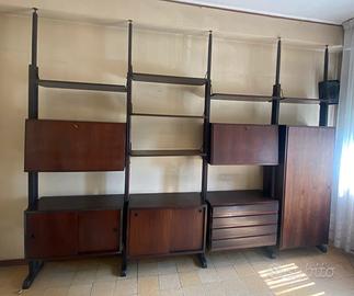 Grande libreria modulare di modernariato