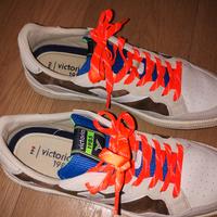 sneakers Victoria 1985