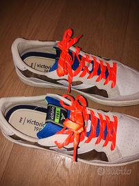sneakers Victoria 1985