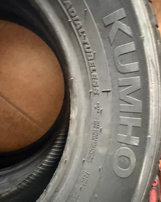2 gomme 195/65/15 R15 95T