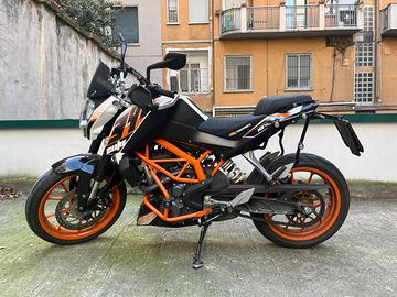 KTM Duke 390 ABS