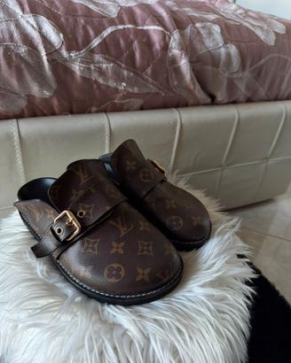 Mules / Sabot con fibbia