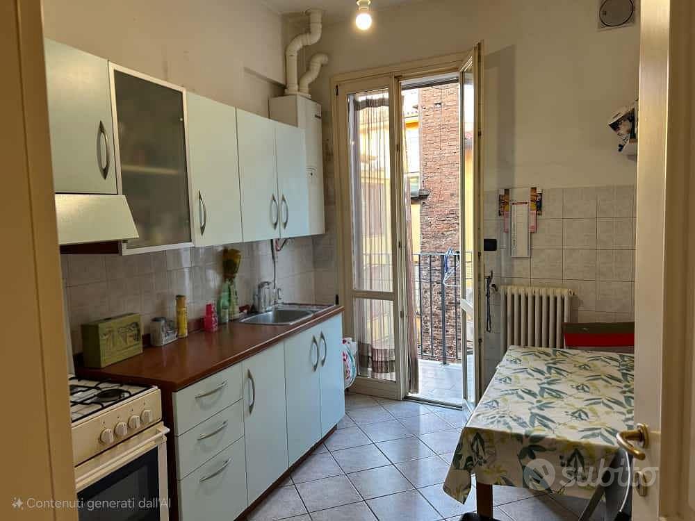 Apartment in Bologna, Quadrilatero, Santo Stefano - Altro