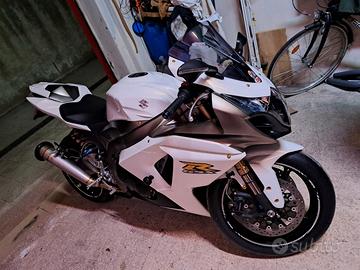 Suzuki GSX R 1000 25th Anniversary Edition