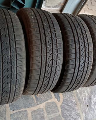 4 Pneumatici invernali 185/55 R15 M+S  (82T)