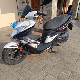 Kymco super 8