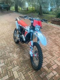 Fantic XEF 125 - 2022