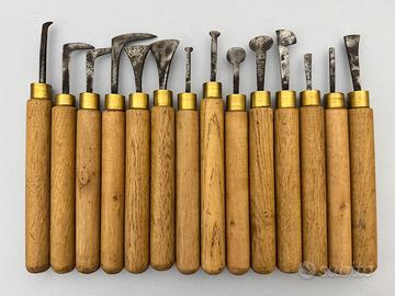Attrezzi vintage per intaglio del legno: scalpelli