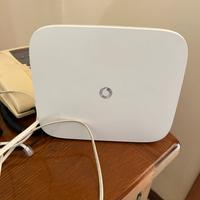 Modem Vodafone Station + Telefono Fisso Sirio 187