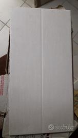 Piastrelle ceramica per riparazioni o scorta