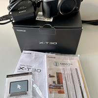 Fuji XT 30 completa di scatola, ed accessori.