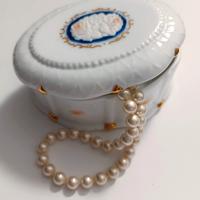 Scatolina portagioie in porcellana