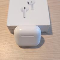 Cuffie AirPods 4 Cancellazione Rumore